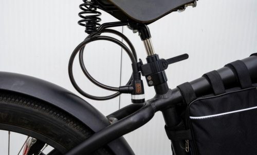 BLACK+DECKER Kerékpár kábelzár Ø1x90cm, 250g, 3 kulcs