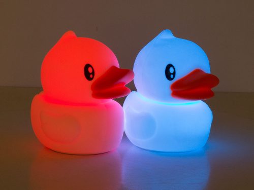 VG-24082 - Kacsa gyermek éjjeli lámpa led rgb távirányítós, Usb