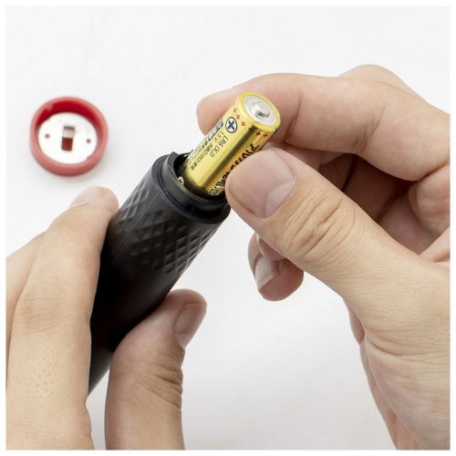 VG-24236 - Vezeték nélküli orrszőrnyíró, fekete-piros