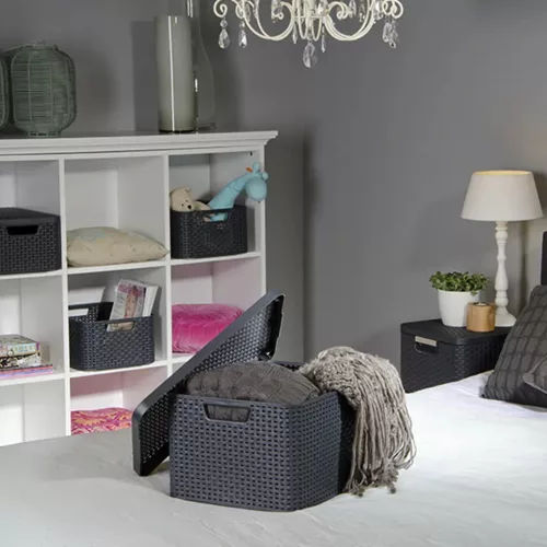 Curver Rattan Style M világos szürke kosár fedéllel