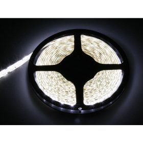 70-976# LED szalag hideg fehér 5050 5m/300 vízálló