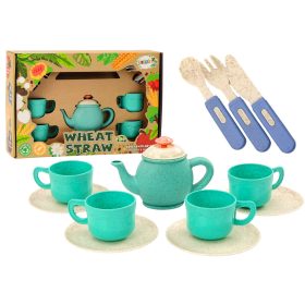   Étkészlet: csészék, tányérok, evőeszközök, teáskanna, 22 darab