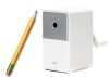 Ceruzahegyező tartállyal, pengeállítással, fehér