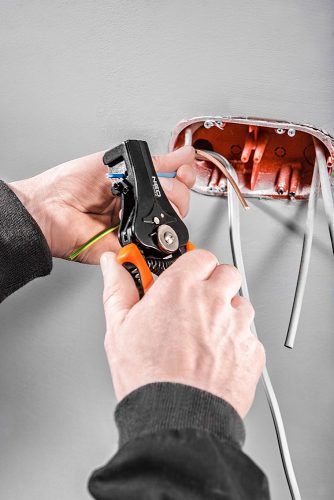 Automatikus kábelcsupaszító 175 mm, 1-3,2 mm2