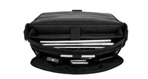 Lenovo ThinkPad Essential 15,6 hüvelykes Messenger laptop