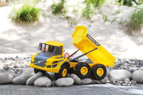 Volvo a25g csuklós dömper egy Worxx dobozban