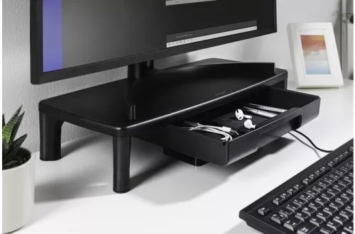 kb100 eq us teljes méretű int billentyűzet