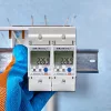 Egyfázisú elektronikus fogyasztásmérő | DIN sínre szerelhető fogyasztásmérő | 230 V | LCD | Wi-Fi