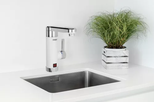 Noveen IWH460 pultra szerelhető átfolyós vízmelegítő