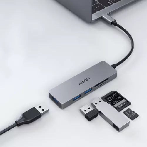 USB-C HUB CB-C63 alumínium | ultravékony | 4 az 1-ben | 3xUSB 3.1 | 1xMicroSD és SD kártyahely