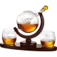 Gravírozott Whiskey Decanter Globe Adagoló + 2 Pohár
