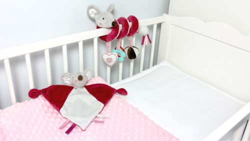 Lógó spirál bébi csörgő játék, pele