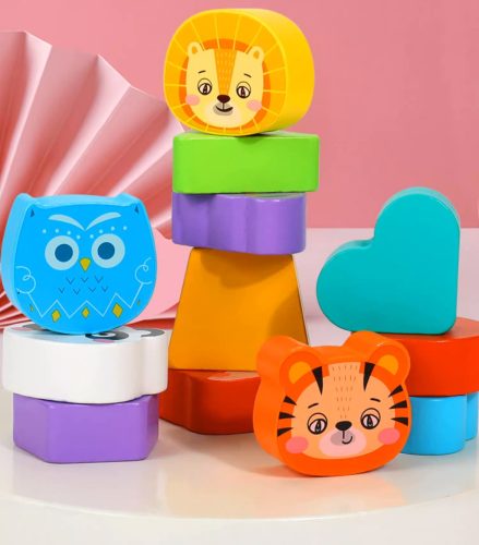 Montessori szenzoros kocka, fa blokkválogató