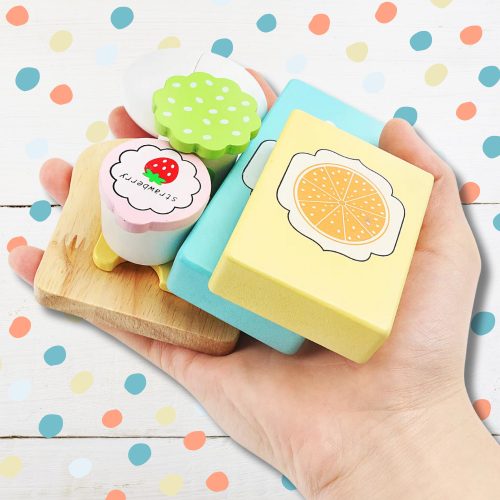 Fából készült reggelizőkészlet szeletelés gyerekeknek oktató szendvicsjáték