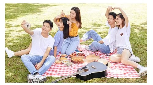 Piknik, strandtakaró, kempingszőnyeg, vízálló, hordozható, nagy, 2x2m, piros rács