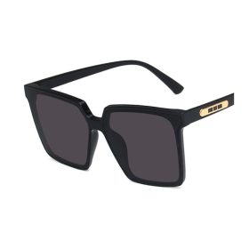 Műanyag napszemüveg OK147WZ1