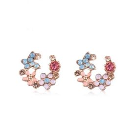   Strasszokkal és virágokkal díszített bedugós fülbevalók, szín K1674