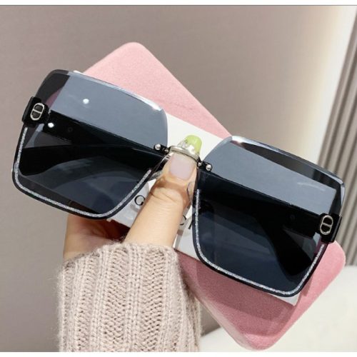 FEKETE napszemüveg BLINK GOLD díszítéssel OK390