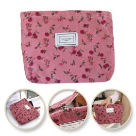   Egyrekeszes rózsaszín kozmetikai táska piros virágokkal 25 x 5 x 18 cm KS118