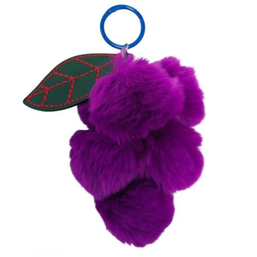 Bolyhos szőlőmintás kulcstartó pomponokkal, lila BRL351