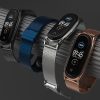 Tech-Protect Milaneseband rozsdamentes acél szíj, amely kompatibilis a Xiaomi Mi Band 7 Gold technológiával