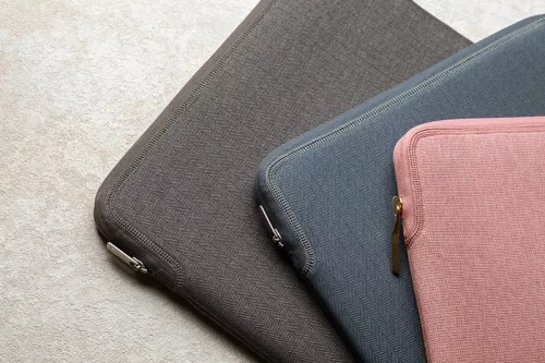 Moshi Pluma MacBook Pro 14"-hez (2021) (halszálkás szürke)