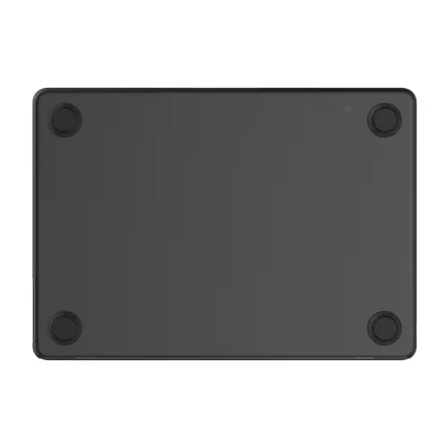 Hardshell tok tok MacBook Airhez 13,6" (M2, 2022) (pontos/fekete)