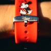 Disney Minnie Mouse - okosóraszíj Apple Watch 38/40/41/42/44/45/49 mm (Classic Hearts)