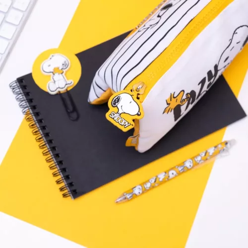 Snoopy - Suport pentru pixuri cu 3 compartimente din colecția Lazy Days