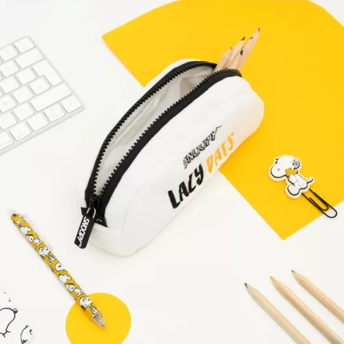 Snoopy - Suport de pluș pentru pixuri, pentru accesoriile din colecția Lazy Days