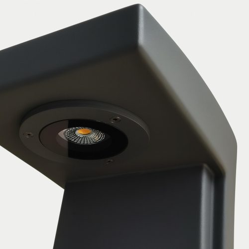 Q30I NAPELEMES KERTI LÁMPA