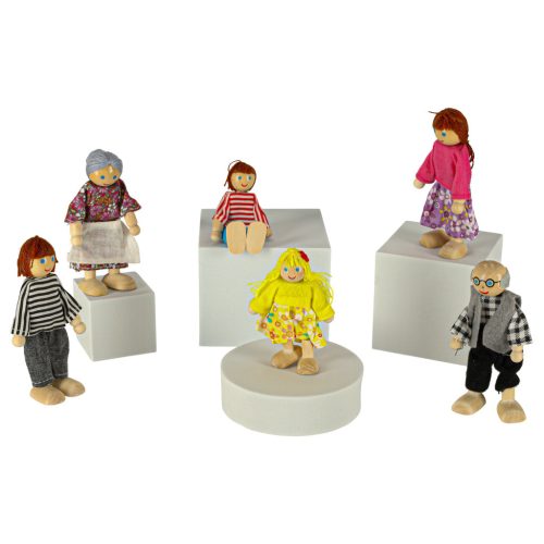 Babák babaházba, fababa, babák, család, 6 darab.