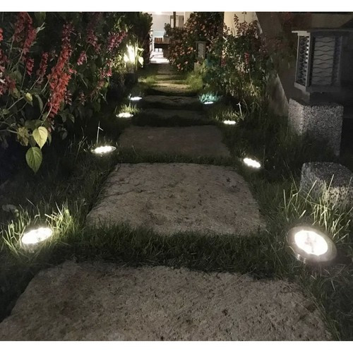 Napelemes kerti lámpák - 12 db