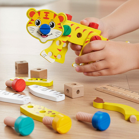 Fából készült szerszámosláda gyerekeknek, barkácskészlet + szerszámok, építőállatok, robotjárművek