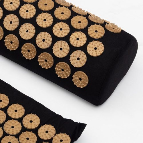 Akupunktúrás masszázspárna szett párnával és huzattal, fekete-arany