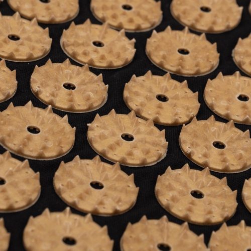 Akupunktúrás masszázspárna szett párnával és huzattal, fekete-arany