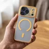 iPhone 17 Pro Max Aurora tok, MagSafe-fel kompatibilis, narancssárga