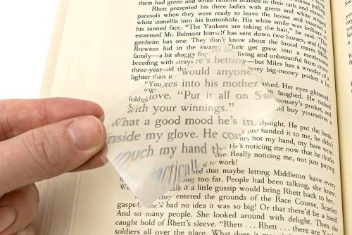 Olvasó nagyító kártya, Fresnel lencse 13,5x9,5cm