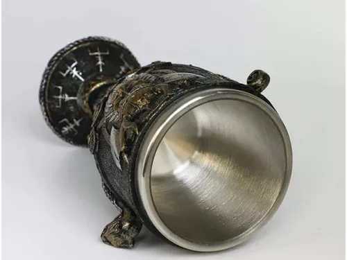 Pocal viking, cană decorativă, polirășină și oțel