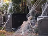 Mesterséges fehér pókháló 4 pókkal halloween dekoráció nyújtható