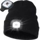 beépített LED-es zseblámpával ellátott sapka