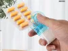 Tablettakinyomó facsaró kézi kék