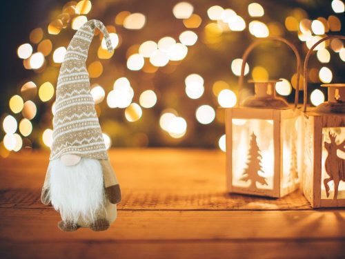 Karácsonyi  barna gnóm karácsonyi szakállal 48 cm puha