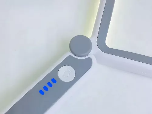 Megvilágított olvasó nagyító 4x LED világítással