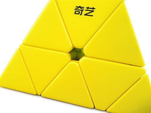 Rubikkocka piramis piros