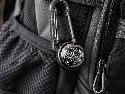 Mágneses iránytű, karabiner, hőmérő, túlélő iránytű, túrairánytű