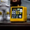 okos ébresztőóra sárga elektronikus LED órával